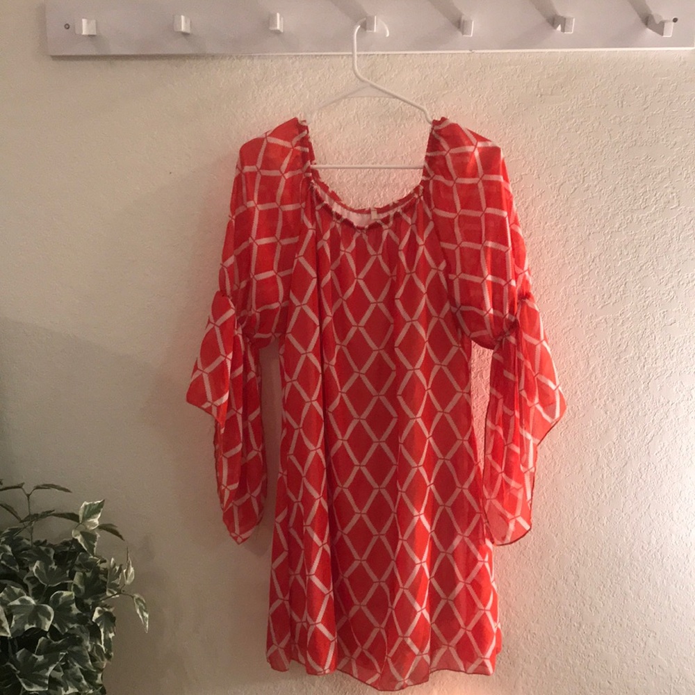 Coral and white long sleeved dress